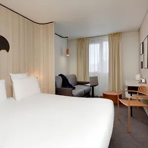 Отель Kyriad Clermont-ferrand-sud - La Pardieu, Клермон-Ферран